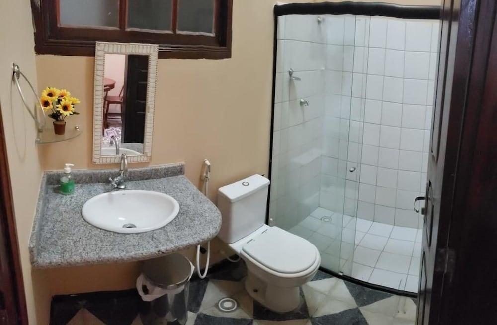 Paju E Pousada *